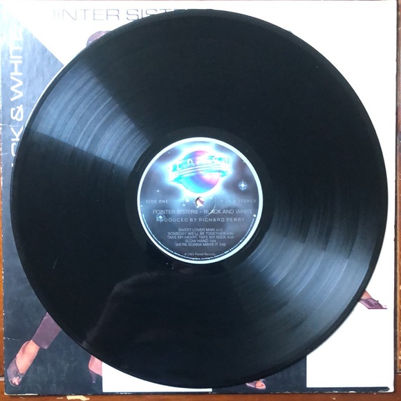 Pointer Sisters Black And White Vinyl Lp '81 - Picture 4 of 7